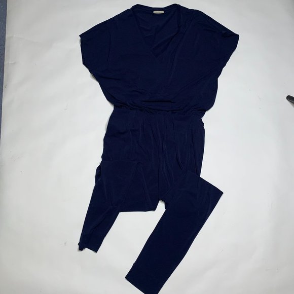 By Malene Birger ultra confortable jumpsuit with hidden open back - Picture 7 of 9